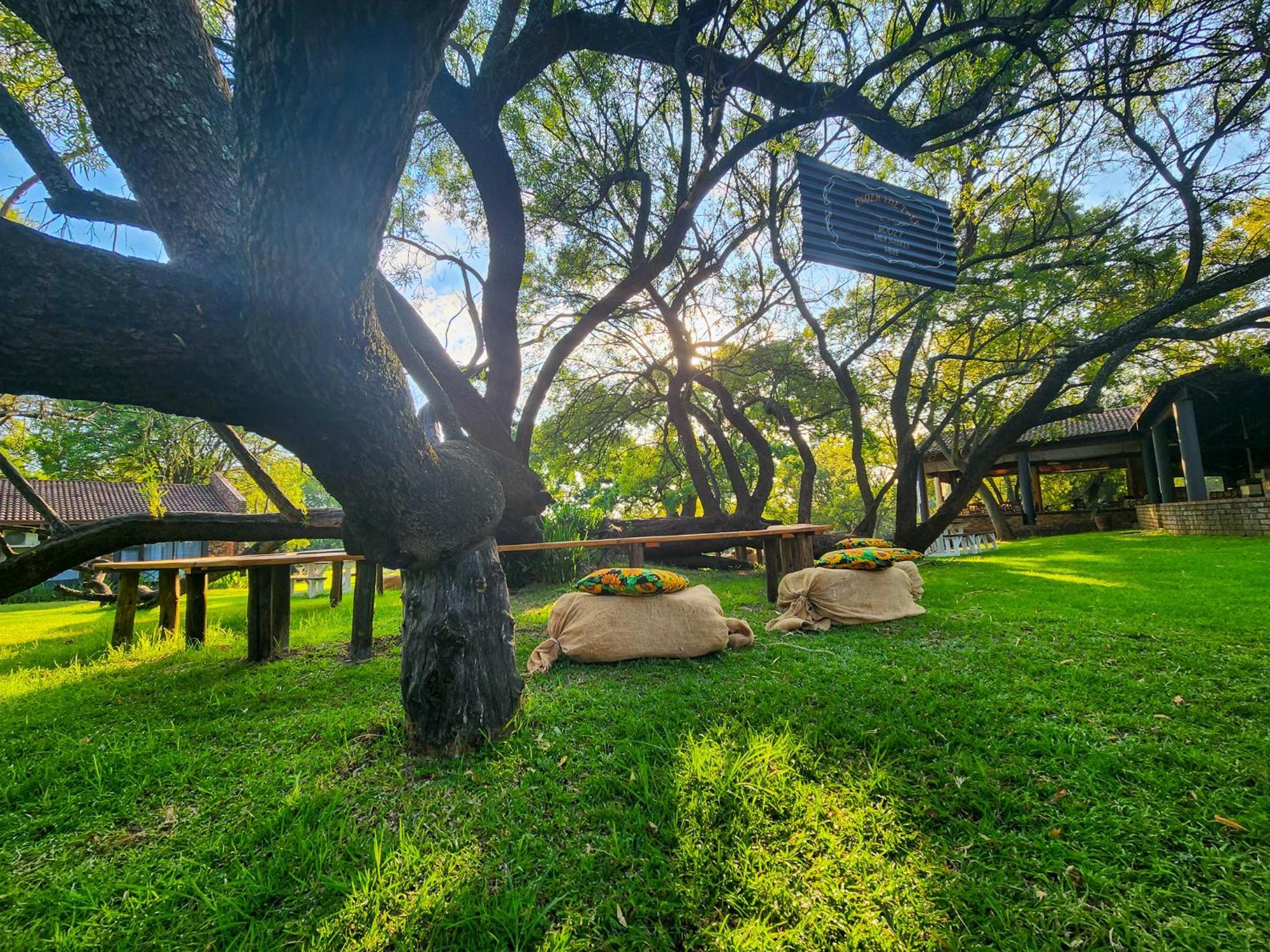 The Venue Country Hotel & Spa Pelindaba エクステリア 写真