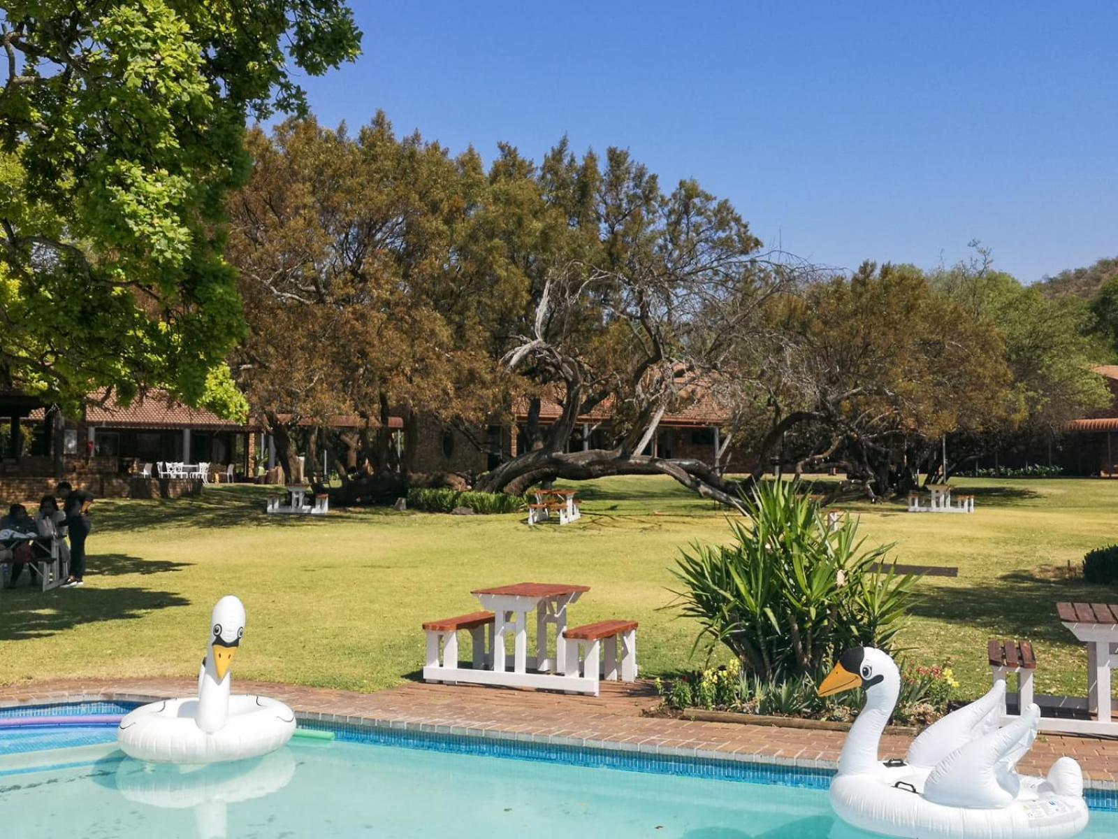 The Venue Country Hotel & Spa Pelindaba エクステリア 写真