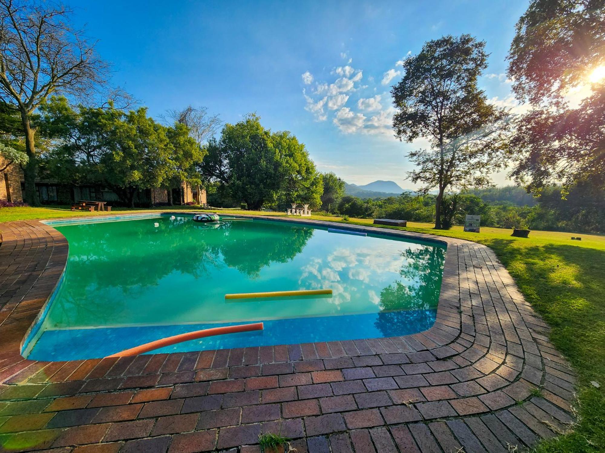 The Venue Country Hotel & Spa Pelindaba エクステリア 写真