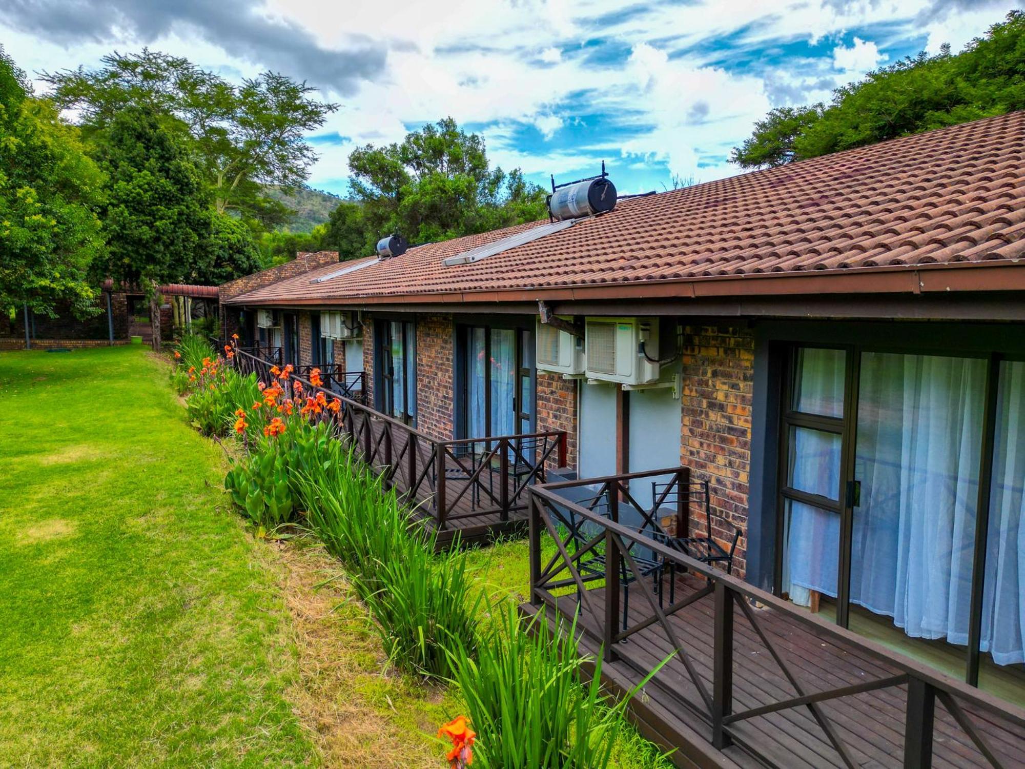 The Venue Country Hotel & Spa Pelindaba エクステリア 写真